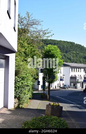 Alte Stadtstraße in Daun Stockfoto