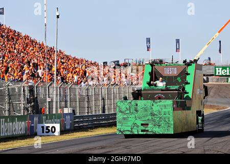 DJ Tiesto (NLD) tritt nach dem Rennen auf. Großer Preis der Niederlande, Sonntag, 5. September 2021. Zandvoort, Niederlande. Stockfoto