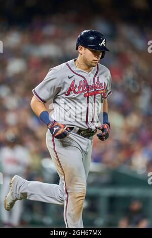 Denver CO, USA. September 2021. Atlanta Dritter Baseman Austin Riley (27) macht einen Spaziergang während des Spiels mit Atlanta Braves und Colorado Rockies, das im Coors Field in Denver Co. David Seelig/Cal Sport Medi ausgetragen wird. Kredit: csm/Alamy Live Nachrichten Stockfoto