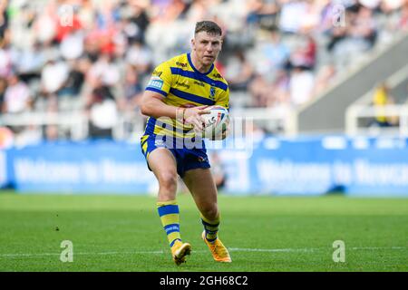 Newcastle, Großbritannien. September 2021. George Williams (31) von Warrington Wolves mit dem Ball in Newcastle, Vereinigtes Königreich am 9/5/2021. (Foto von Simon Whitehead/News Images/Sipa USA) Quelle: SIPA USA/Alamy Live News Stockfoto