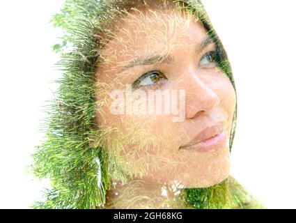 Friedliches Porträt einer jungen schönen Frau Stockfoto