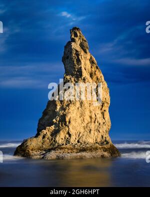 Die Küstenstadt Bandon liegt auf der Südwestseite des Bundesstaates Oregon. Der malerische Strand von Bandon ist eine sehr beliebte Touristenattraktion. Stockfoto
