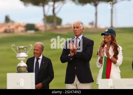 GIOVANNI MALAGO UND LAVINIA BIAGIOTTI WÄHREND DER 2. RUNDE DER DS AUTOMOBILES 78. ITALIENISCHE GOLF-ERÖFFNUNG IM MARCO SIMONE GOLF CLUB AM 05. SEPTEMBER 2021 IN ROM ITALIEN Stockfoto