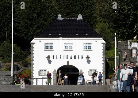 Talstation der Standseilbahn Floibanen in Bergen, Norwegen, Europa Stockfoto