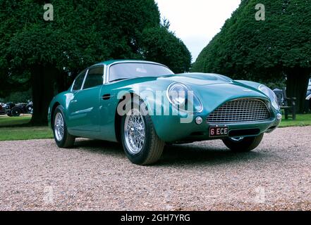 1961 Aston Martin DB4 Zagato im Hampton Court Concours D' Elegance 2021 Stockfoto