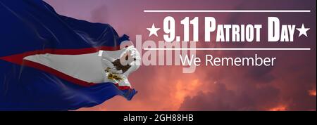Winkende Amerikanische Samoa September 11 Gedenkflagge. Patriot Day. Nationaler Gebetstag und Gedenktag für die Opfer der Terroranschläge vom 9.11 Stockfoto