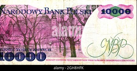 Großes Fragment der obversen Seite von 10000 zehntausend alten polnischen Zlotych-Banknotenwährung, Jahr 1988 mit Bäumen und einem Gebäude, das alte Zloty-Geld, P Stockfoto