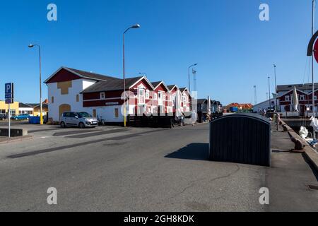 Skagen ist eine Hafenstadt, die am weitesten nördlich in Dänemark liegt. An der Nordspitze von Jütland 'Grenen' treffen sich Nordsee und Kattegat (Ostsee). Das Schlepptau Stockfoto