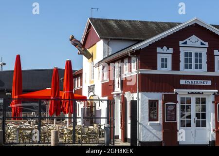 Skagen ist eine Hafenstadt, die am weitesten nördlich in Dänemark liegt. An der Nordspitze von Jütland 'Grenen' treffen sich Nordsee und Kattegat (Ostsee). Das Schlepptau Stockfoto