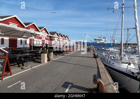 Skagen ist eine Hafenstadt, die am weitesten nördlich in Dänemark liegt. An der Nordspitze von Jütland 'Grenen' treffen sich Nordsee und Kattegat (Ostsee). Das Schlepptau Stockfoto