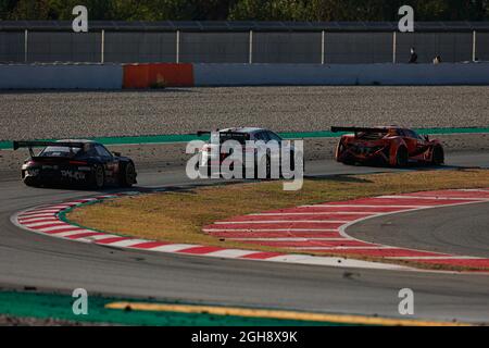 Montmelo, Barcelona, Spanien. 5. Sep, 2021. Autos beim HANKOOK 24H BARCELONA 2021 Rennen auf dem Circuit de Catalunya. (Bild: © David Ramirez/DAX via ZUMA Press Wire) Stockfoto