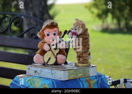 Sowjetischer Automat eines Straßenunterhalters in einem Park in Tiraspol Stockfoto