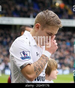 Tottenhams Lewis Holtby beim Barclays Premier League Fußballspiel zwischen Tottenham Hotspur und Newcastle United am 09. Februar 2013 in der White Hart Lane in London, Großbritannien. Stockfoto