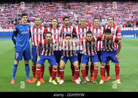 Athletico Madrids Mannschaftsgruppe während des UEFA Champions League Halbfinales der ersten Etappe des Fußballspiels zwischen Atletico Madrid und Chelsea, das am 22. April 2014 im Vicente Calderon Stadium in Madrid, Spanien, stattfand. Pic David Klein Stockfoto