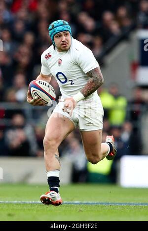 Der englische Jack Nowell in Aktion während der RBS 6 Nations zwischen England und Schottland am 14032015 im Twickenham Stadium, London. Pic Charlie Forgham-Bailey Stockfoto