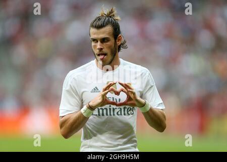 Image #: 38605132 Aug 4, 2015 - München, Vereinigtes Königreich - Real Madrids Gareth Bale feiert das zweite Tor seiner Seite..Audi Cup - Real Madrid vs Tottenham Hotspur - Allianz Arena- München -Deutschland - 4. August 2015 Stockfoto