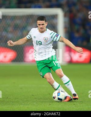 Robbie Brady, Irlands Republik, während des Spiels der UEFA-Europameisterschaft 2016 im Stade Pierre-Mauroy, Lille, in Aktion. Bilddatum 22. Juni 2016 Pic David Klein/Sportimage via PA Images Stockfoto