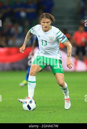 Jeff Hendrick aus der Republik Irland während des Spiels der UEFA-Europameisterschaft 2016 im Stade Pierre-Mauroy, Lille, in Aktion. Bilddatum 22. Juni 2016 Pic David Klein/Sportimage via PA Images Stockfoto