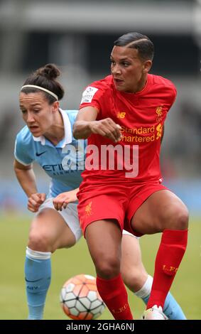 Shanice Van De Sanden von Liverpool Ladies und Lucy Bronze von Manchester City Women während des WSL-Spiels im Academy Stadium. Bildnachweis sollte lauten: Lynne Cameron/Sportimage via PA Images Stockfoto