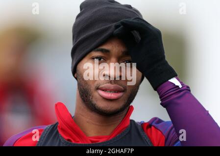 Der englische Raheem Sterling während des Trainings im Trainingszentrum Tottenham Hotspur in London. Bilddatum 14. November 2016 Pic David Klein/Sportimage via PA Images Stockfoto