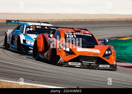 Montmelo, Barcelona, Spanien. September 2021. Vortex V8 Team mit Vortex 1.0 beim HANKOOK 24H BARCELONA 2021 Rennen auf dem Circuit de Catalunya. (Bild: © David Ramirez/DAX via ZUMA Press Wire) Stockfoto