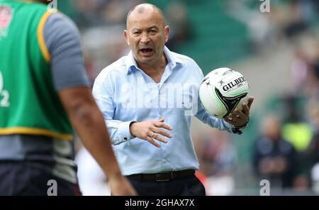 England-Cheftrainer Eddie Jones beim Six Nations-Spiel im Twickenham Stadium, London. Bilddatum: 11. März 2017. Bildnachweis sollte lauten: Lynne Cameron/Sportimage via PA Images Stockfoto