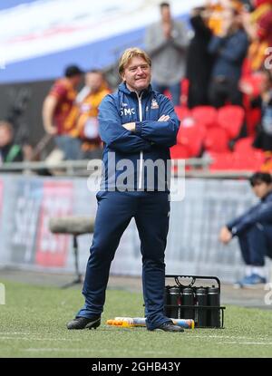 Bradfords Stuart McCall schaut während des League One Play-Off Finals im Wembley Stadium, London, auf. Bilddatum: 20. Mai 2017. Bildnachweis sollte lauten: David Klein/Sportimage via PA Images Stockfoto