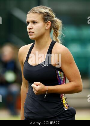 Jana Fett aus Kroatien feiert während des Spiels der AEGON Nottingham Open 1. Runde im Nottingham Tennis Center. Bilddatum: 12. Juni 2017. Bildnachweis sollte lauten: Matt McNulty/Sportimage via PA Images Stockfoto