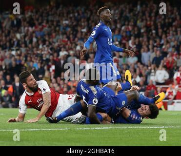 Olivier Giroud von Arsenal feiert das vierte Tor seiner Mannschaft während des Premier-League-Spiels im Emirates Stadium, London. Bild Datum 11. August 2017. Bildnachweis sollte lauten: David Klein/Sportimage via PA Images Stockfoto