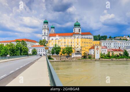 Passau, Deutschland. Die Stadt der drei Flüsse vor dem Inn. Stockfoto