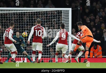 Liverpools Roberto Firmino erzielte im Premier League-Spiel im Emirates Stadium, London, den dritten Treffer seiner Mannschaft. Bild Datum 22. Dezember 2017. Bildnachweis sollte lauten: David Klein/Sportimage via PA Images Stockfoto