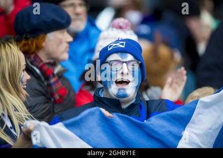 Fans im Stadion während des Spiels der Six Nations Championship im BT Murrayfield Stadium, Edinburgh. Bild Datum 11. Februar 2018. Bildnachweis sollte lauten: Craig Watson/Sportimage via PA Images Stockfoto