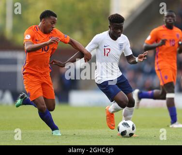 Quinten Maduro aus den Niederlanden tritt im Halbfinale im Proact Stadium, Chesterfield, gegen Bukayo Saka aus England an. Bild Datum 17. Mai 2018. Bildnachweis sollte lauten: Simon Bellis/Sportimage via PA Images Stockfoto