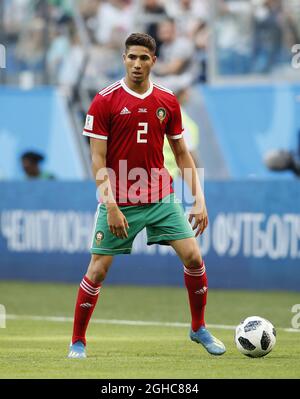 Der Marokkaner Achraf Hakimi in Aktion während des Spiels der Gruppe B der FIFA-Weltmeisterschaft 2018 im St. Petersburg Stadium in St. Petersburg. Bild Datum 15. Juni 2018. Bildnachweis sollte lauten: David Klein/Sportimage via PA Images Stockfoto