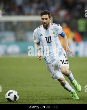 Der Argentinier Lionel Messi in Aktion beim Spiel der Gruppe D der FIFA Weltmeisterschaft 2018 im Nischni Nowgorod-Stadion in Nischni Nowgorod. Bild Datum 21. Juni 2018. Bildnachweis sollte lauten: David Klein/Sportimage via PA Images Stockfoto