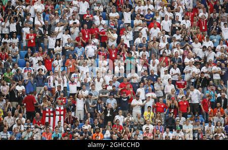 England-Fans während der FIFA Fußball-Weltmeisterschaft 2018 auf dem dritten Platz Play-Off-Spiel im St. Petersburg Stadium, St. Petersburg. Bild Datum 14. Juli 2018. Bildnachweis sollte lauten: David Klein/Sportimage via PA Images Stockfoto