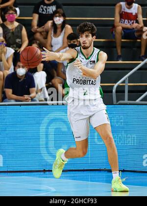 Manresa, Barcelona, Spanien. September 2021. PEP Busquets von Joventut Badalona während der LLigues Catalanes Mathematik zwischen Morabank Andorra und Joventut Badalona bei Nou Congost in Manresa. (Bild: © David Ramirez/DAX via ZUMA Press Wire) Stockfoto