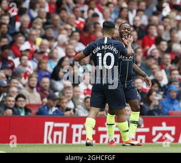 Raheem Sterling von Manchester City feiert beim Premier League-Spiel im Emirates Stadium, London, das Eröffnungstreffer seiner Mannschaft. Bilddatum 12. August 2018. Bildnachweis sollte lauten: David Klein/Sportimage via PA Images Stockfoto