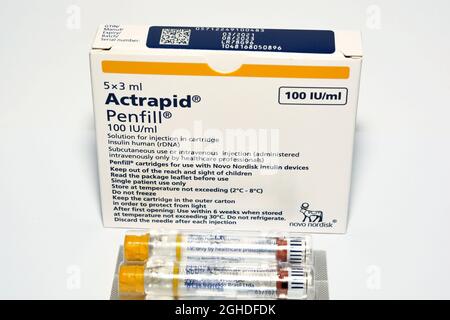Actrapid humane Insulin rDNA Penfill 100 IU-Lösung zur subkutanen oder intravenösen Injektion in Kartusche zur Verwendung mit Novo Nordisk-Geräten Stockfoto
