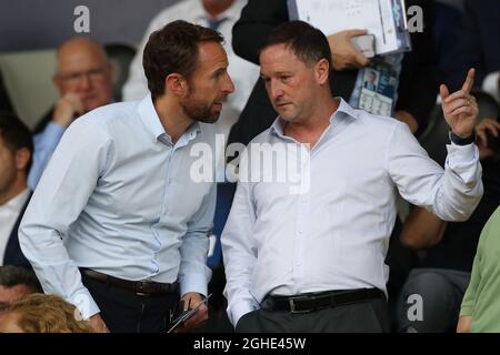 Der englische Manager Gareth Southgate und sein Assistent Steve Holland während des Spiels der UEFA U-21 Championship 2019 in Dino Manuzzi, Cesena. Bilddatum: 21. Juni 2019. Bildnachweis sollte lauten: Jonathan Moscrop/Sportimage via PA Images Stockfoto