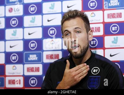 Der englische Harry Kane spricht während der England-Pressekonferenz im Vasil Levski National Stadium, Sofia. Bilddatum: 13. Oktober 2019. Bildnachweis sollte lauten: David Klein/Sportimage via PA Images Stockfoto