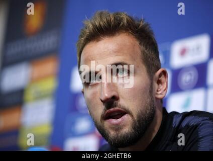 Der englische Harry Kane spricht während der England-Pressekonferenz im Vasil Levski National Stadium, Sofia. Bilddatum: 13. Oktober 2019. Bildnachweis sollte lauten: David Klein/Sportimage via PA Images Stockfoto