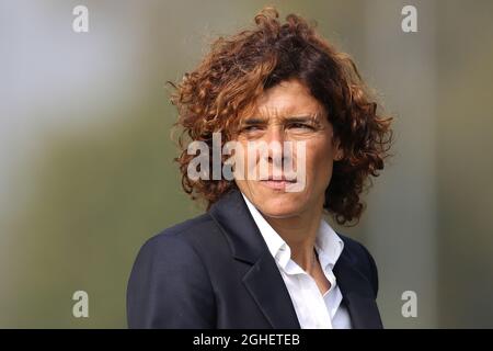 Rita Guarino Managerin von Juventus beim Spiel Serie A Femminile im Juventus Center, Vinovo. Bilddatum: 13. Oktober 2019. Bildnachweis sollte lauten: Jonathan Moscrop/Sportimage via PA Images Stockfoto
