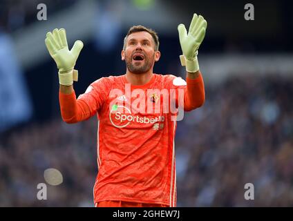 Watford-Torwart Ben Foster feiert nach Watfords Eröffnungstreffer während des Premier League-Spiels im Tottenham Hotspur Stadium, London. Bilddatum: 19. Oktober 2019. Bildnachweis sollte lauten: Robin Parker/Sportimage via PA Images Stockfoto