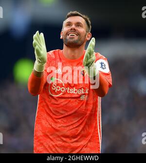 Watford-Torwart Ben Foster feiert nach Watfords Eröffnungstreffer während des Premier League-Spiels im Tottenham Hotspur Stadium, London. Bilddatum: 19. Oktober 2019. Bildnachweis sollte lauten: Robin Parker/Sportimage via PA Images Stockfoto