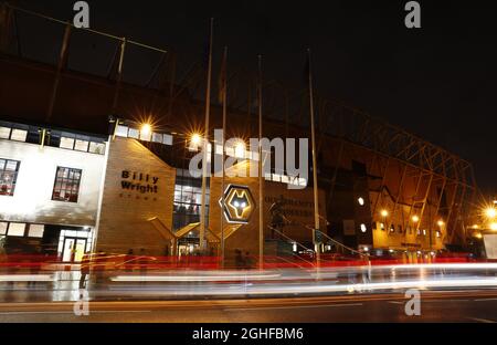 Gesamtansicht des Stadions während des Spiels der UEFA Europa League in Molineux, Wolverhampton. Bilddatum: 12. Dezember 2019. Bildnachweis sollte lauten: Darren Staples/Sportimage via PA Images Stockfoto