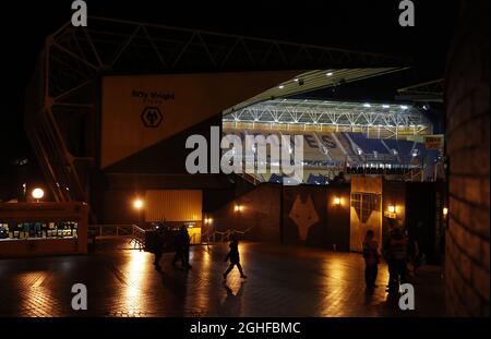 Gesamtansicht des Stadions während des Spiels der UEFA Europa League in Molineux, Wolverhampton. Bilddatum: 12. Dezember 2019. Bildnachweis sollte lauten: Darren Staples/Sportimage via PA Images Stockfoto