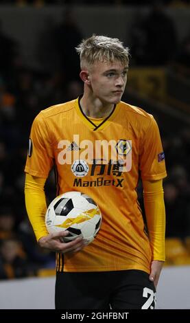 Taylor Perry von Wolverhampton Wanderers während des Spiels der UEFA Europa League in Molineux, Wolverhampton. Bilddatum: 12. Dezember 2019. Bildnachweis sollte lauten: Darren Staples/Sportimage via PA Images Stockfoto