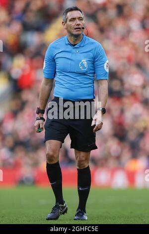 Schiedsrichter Andre Marriner während des Spiels in der Premier League in Anfield, Liverpool. Bilddatum: 14. Dezember 2019. Bildnachweis sollte lauten: James Wilson/Sportimage via PA Images Stockfoto