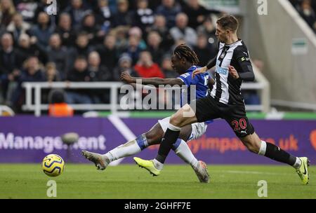 Moise Kean aus Everton schießt beim Premier League-Spiel im St. James's Park, Newcastle, auf das Tor. Bilddatum: 28. Dezember 2019. Bildnachweis sollte lauten: James Wilson/Sportimage via PA Images Stockfoto